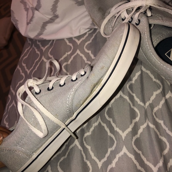 Vans - Picture 3 of 7